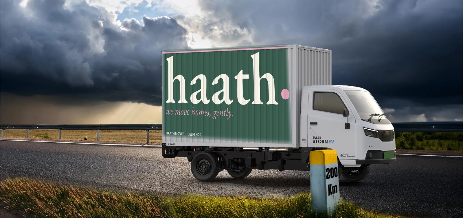 A Haath-liveried moving truck on the road